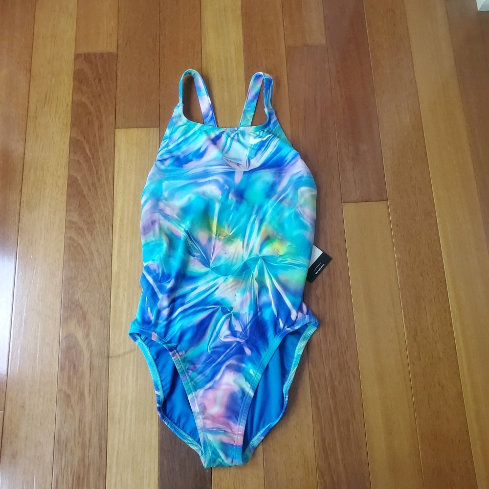 BNWT Nike Hydrastrong Swimsuit